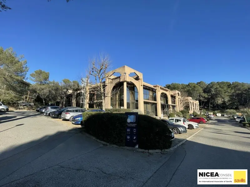 Bureau à vendre - Valbonne (06560) - 1250 m²