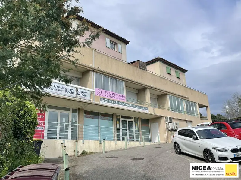 Bureau à louer - Villeneuve-Loubet (06270) - 129 m² - 2 083 €/mois