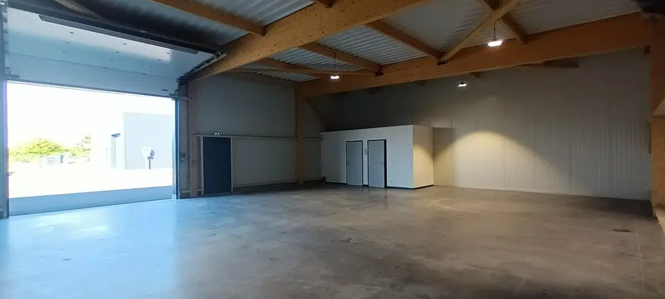 Entrepôt / Activité à louer - Saint-Jean-De-La-Neuville (76210) - 240 m² - 3 ...