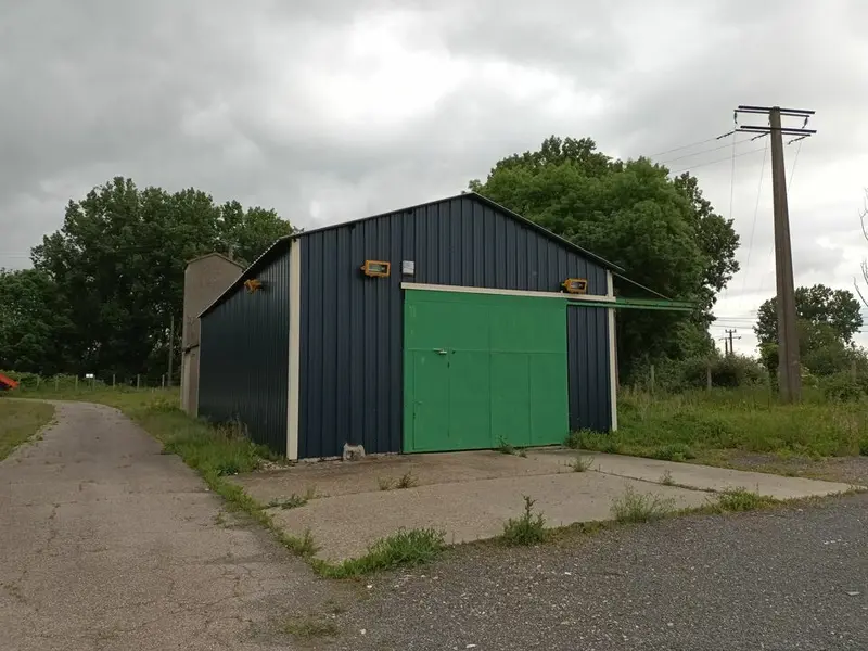 Entrepôt / Activité à louer - Tancarville (76430) - 107 m² - 3 000 €/mois
