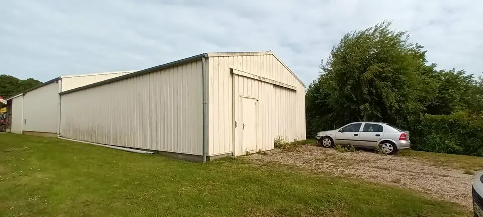 Entrepôt / Activité à vendre - Colleville (76400) - 3321 m²