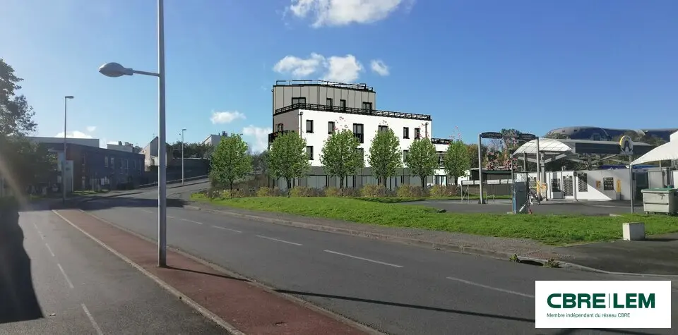 Local Commercial à louer - Mondeville (14120) - 224 m² - 4 800 €/mois