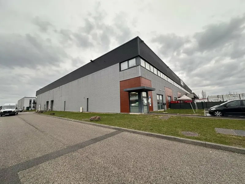 Entrepôt / Activité à louer - Strasbourg (67200) - 4650 m² - 40 300 €/mois