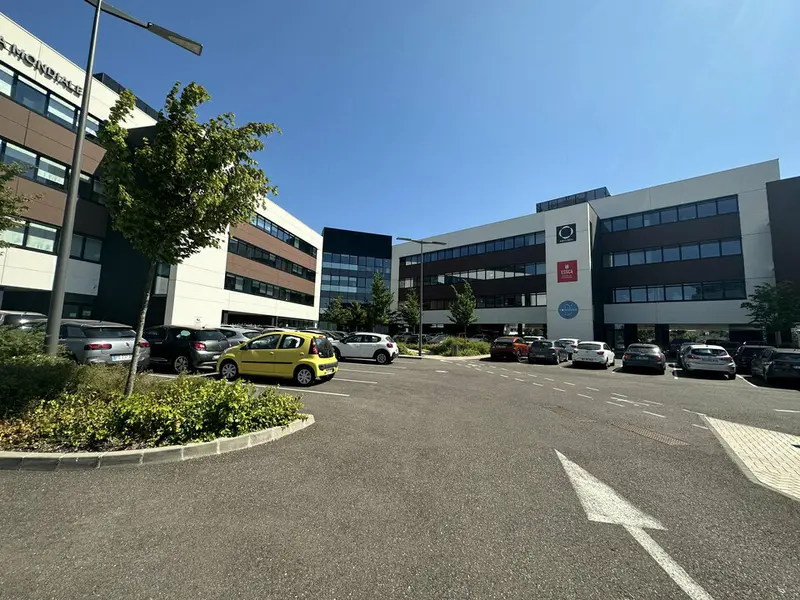 Bureau à louer - Schiltigheim (67300) - 1320 m² - 16 280 €/mois