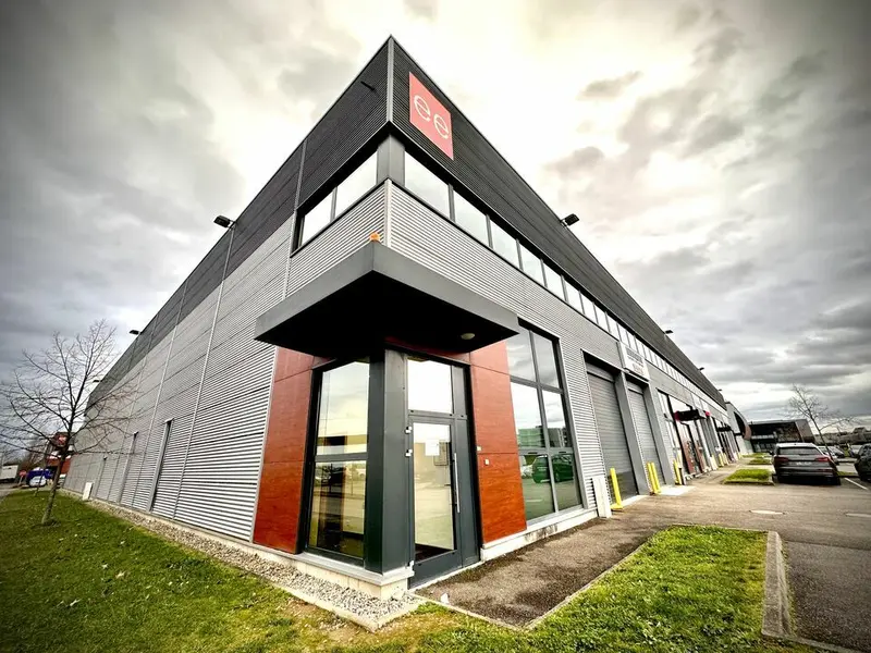 Entrepôt / Activité à louer - Strasbourg (67200) - 813 m² - 5 284 €/mois