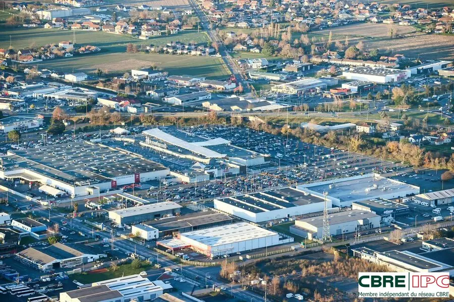 Bureau à vendre - Lons (64140) - 1470 m²