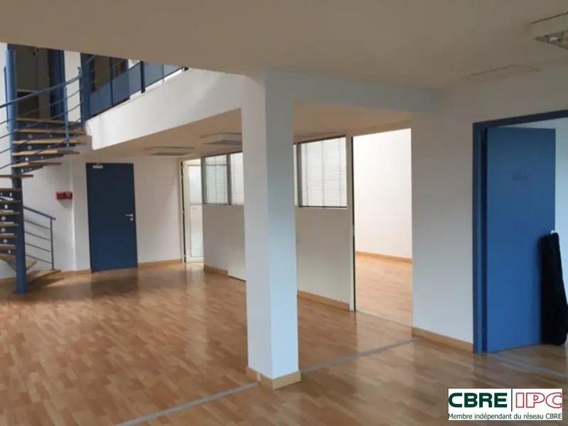 Bureau à louer - Bayonne (64100) - 248 m² - 3 472 €/mois