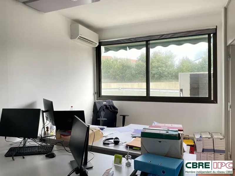 Bureau à louer - Biarritz (64200) - 95 m² - 1 816 €/mois