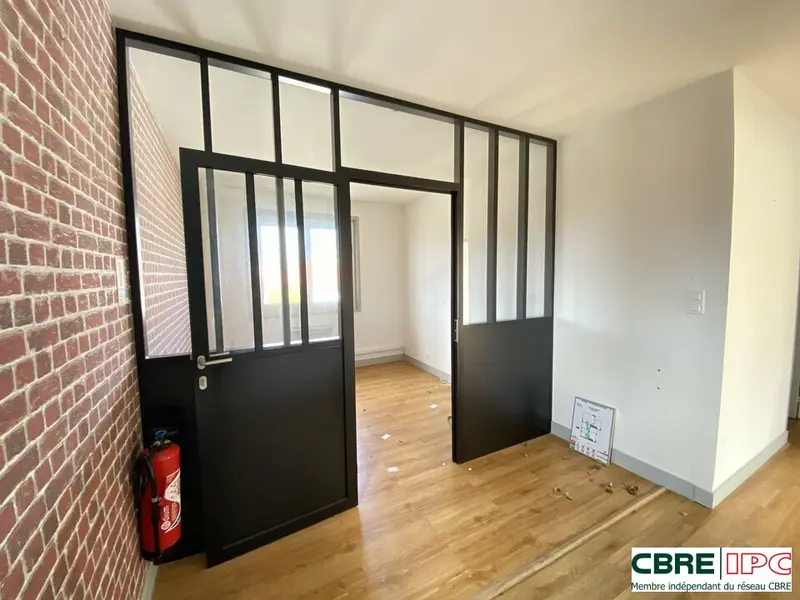 Bureau à louer - Anglet (64600) - 130 m² - 1 950 €/mois