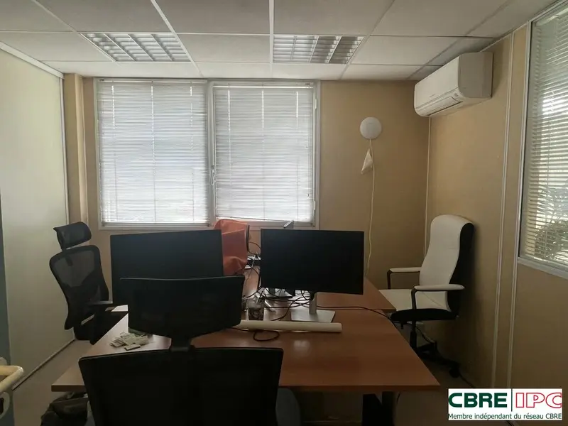 Bureau à louer - Bayonne (64100) - 378 m² - 4 333 €/mois