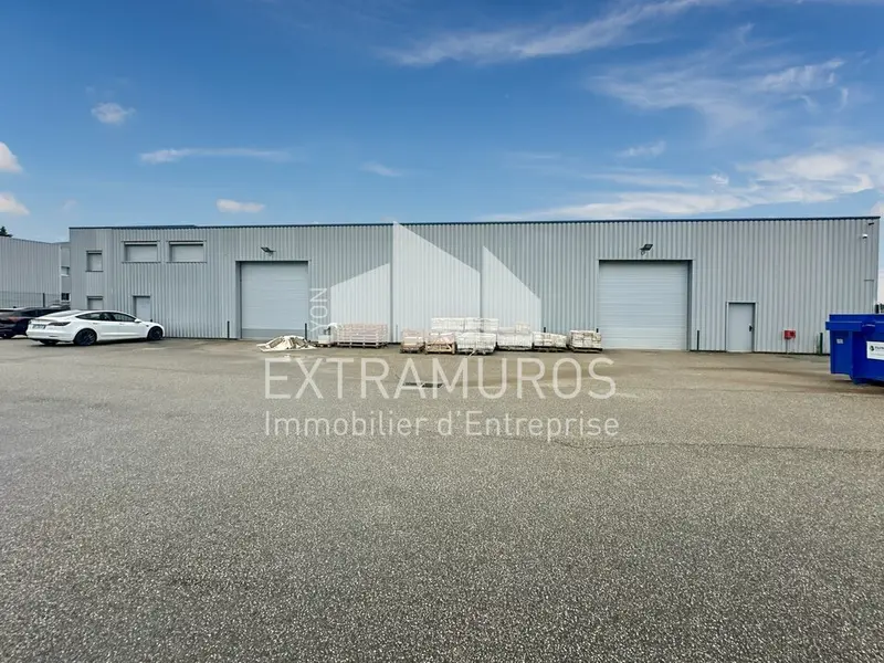 Entrepôt / Activité à louer - Lentilly (69210) - 623 m² - 4 211 €/mois