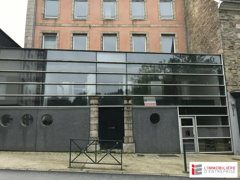 LOCATION  BUREAUX  207 m²  LANNION