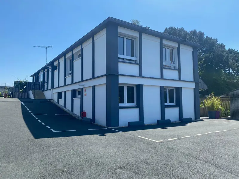 Bureau à louer - Quimper (29000) - 200 m² - 3 000 €/mois