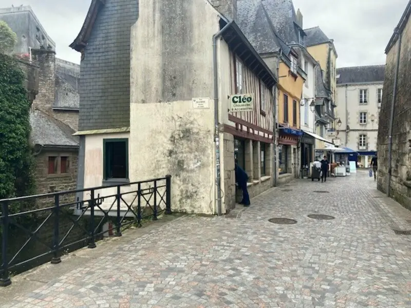 Local Commercial à louer - Quimper (29000) - 75 m² - 2 500 €/mois