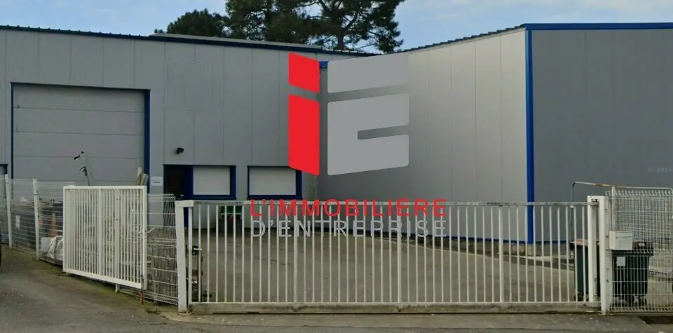 Entrepôt / Activité à louer - Caudan (56850) - 276 m² - 2 500 €/mois