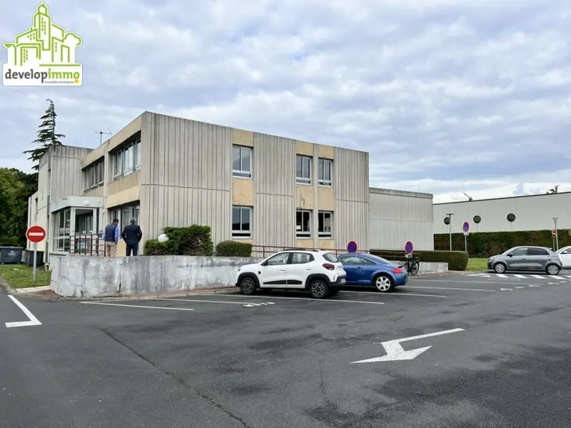 Bureau à vendre - Hérouville-Saint-Clair (14200) - 1360 m²