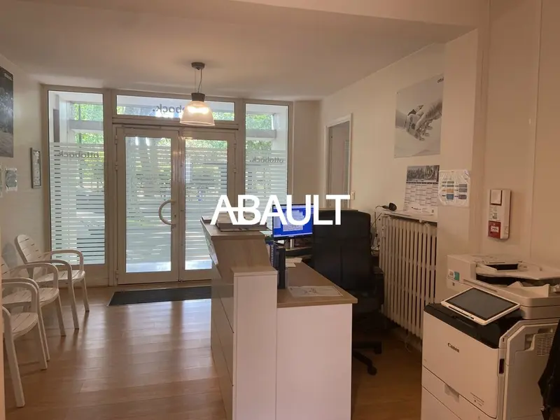 A louer Local commercial  82m² Toulouse