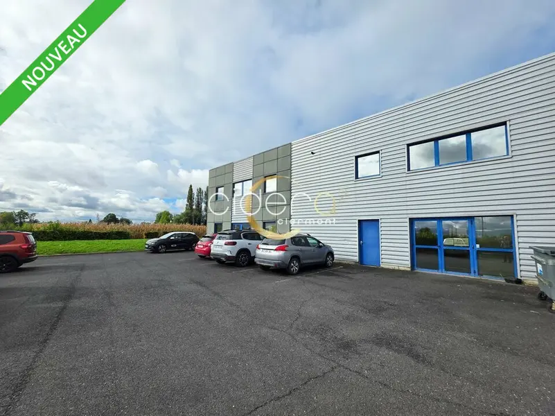 Bureau à louer - Gerzat (63360) - 547 m² - 5 925 €/mois