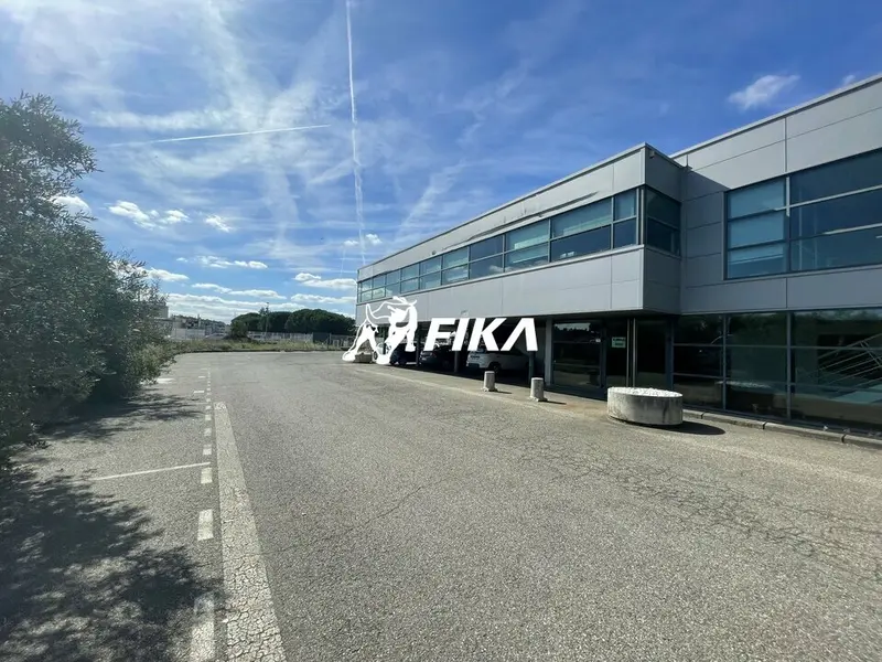 Entrepôt / Activité à louer - Portet-Sur-Garonne (31120) - 4400 m² - 22 000 €...