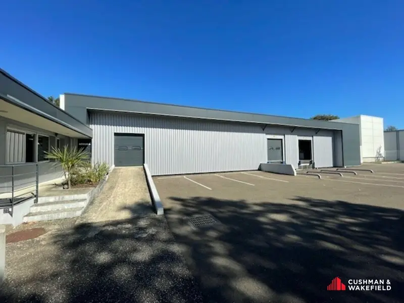Entrepôt / Activité à vendre - Gradignan (33170) - 1647 m²