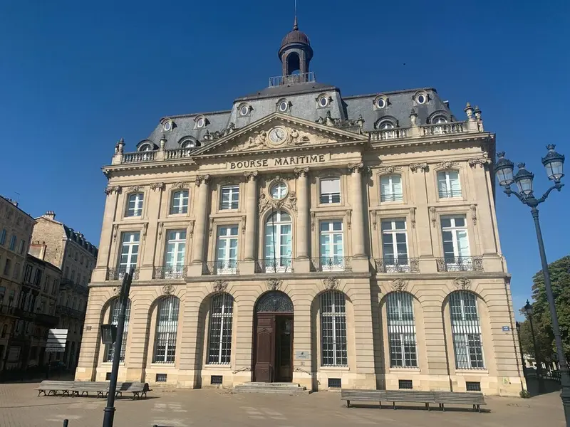A louer Bureaux 332m² Bordeaux