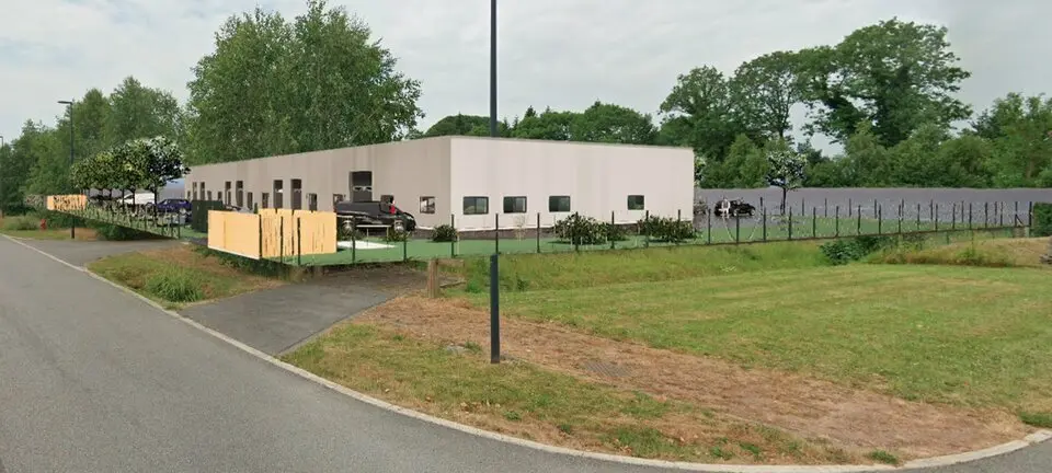 Entrepôt / Activité à vendre - Authieux-Ratiéville (76690) - 960 m²