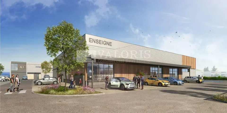 Local Commercial à vendre - Romans-Sur-Isère (26100) - 1400 m² - 2 449 000 €