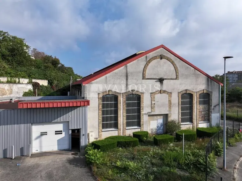 Entrepôt / Activité à vendre - La Mulatière (69350) - 2363 m²