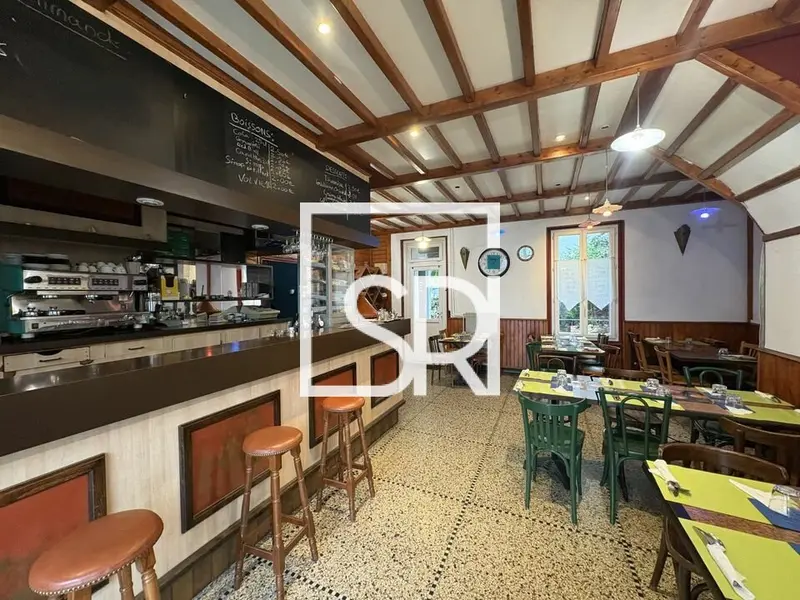 Local Commercial à vendre - Clermont-Ferrand (63000) - 150 m²