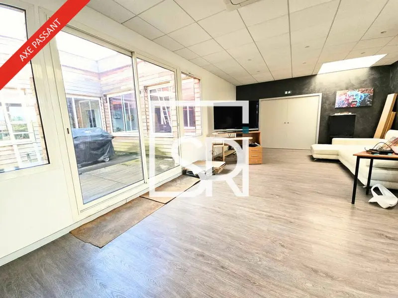 Entrepôt / Activité à louer - Cournon-D'Auvergne (63800) - 1072 m² - 6 000 €/...