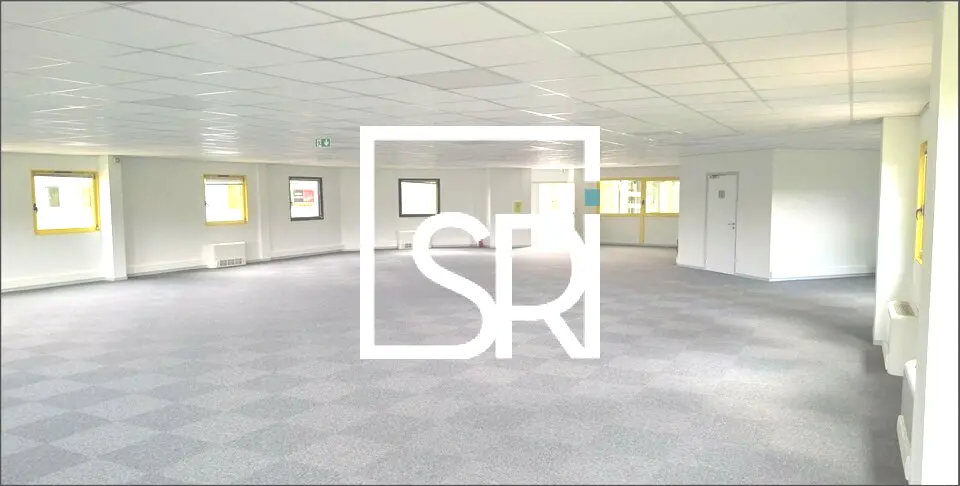 Bureau à louer - Aubière (63170) - 285 m² - 2 850 €/mois