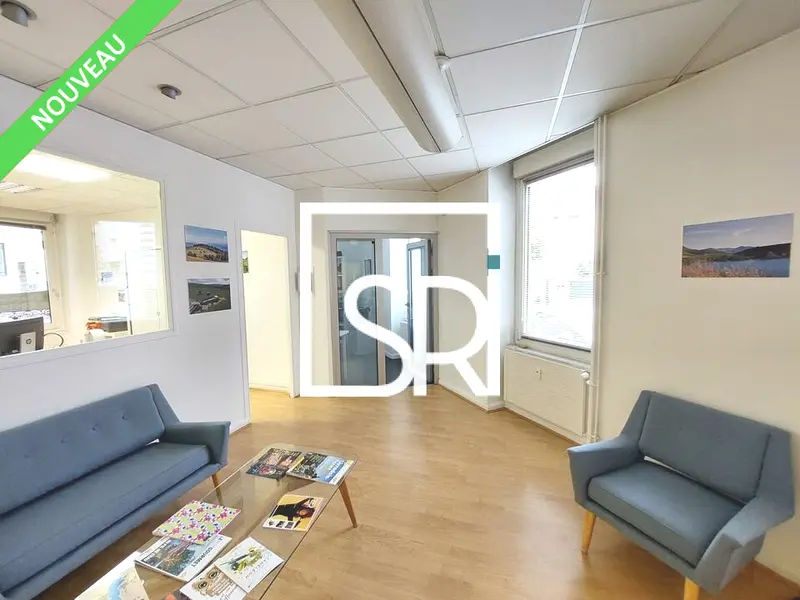 Bureau à vendre - Clermont-Ferrand (63000) - 219 m²