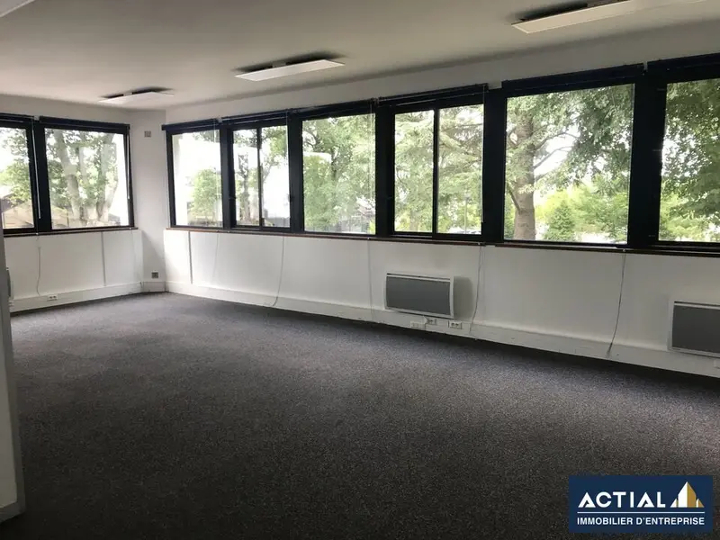 Bureau à louer - Orvault (44700) - 89 m² - 890 €/mois