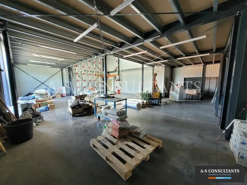 Entrepôt / Activité à vendre - Apprieu (38140) - 624 m²