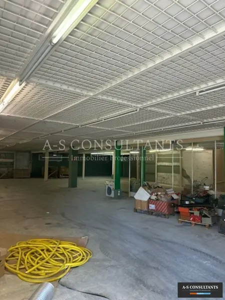 A louer Entrepôt 1000m² Romagnieu