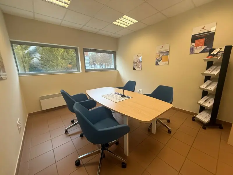 Bureau à louer - Beauvais (60000) - 150 m² - 1 666 €/mois