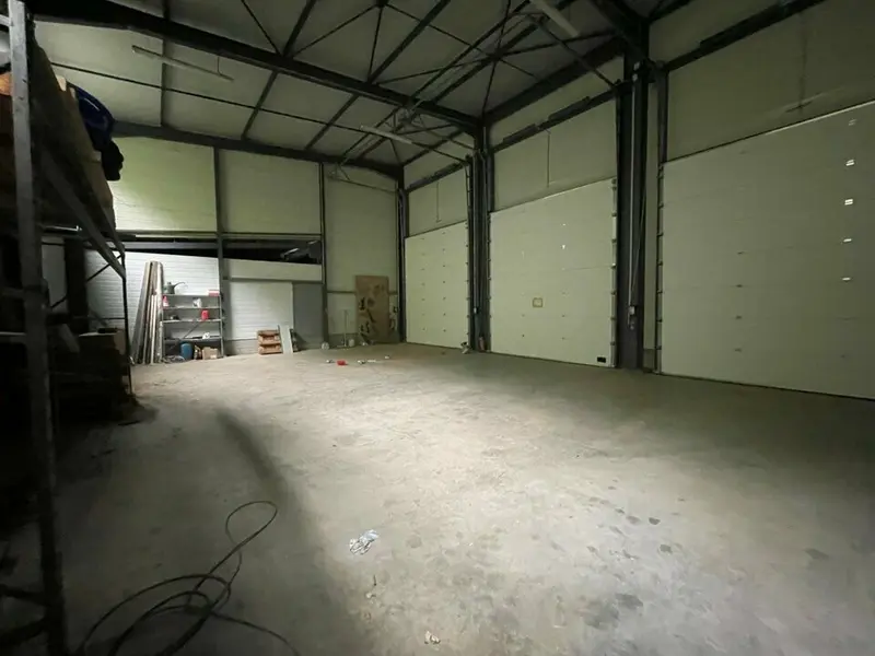 Entrepôt / Activité à louer - Domarin (38300) - 145 m² - 1 200 €/mois