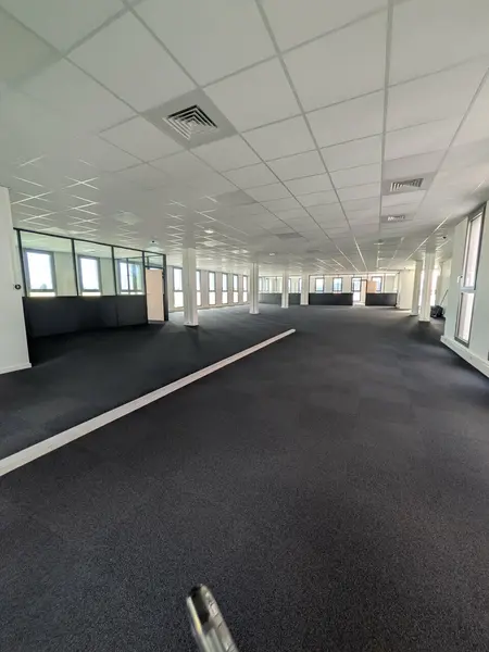 Bureau à louer - Saint-Martin-Du-Vivier (76160) - 429 m² - 5 540 €/mois