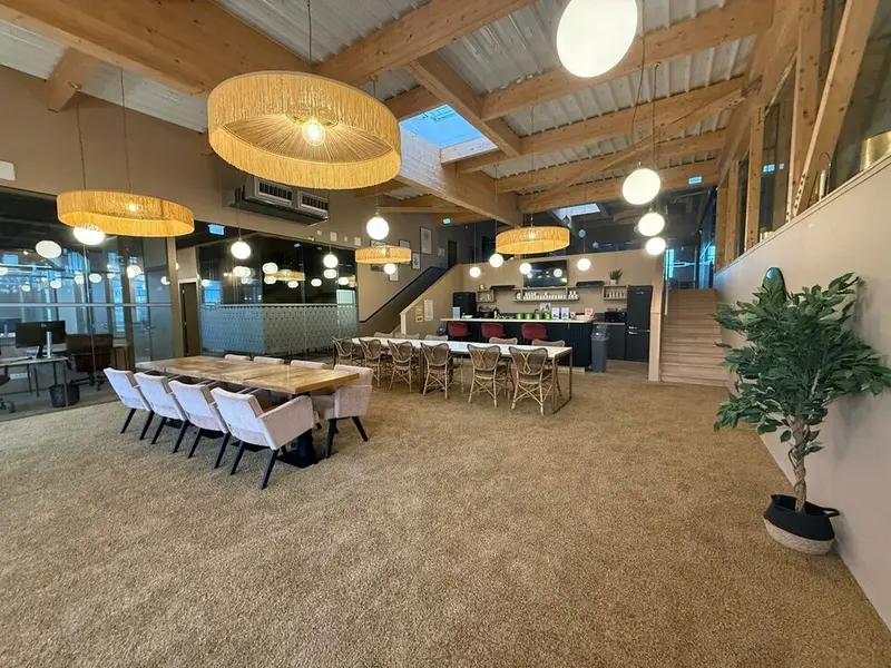 Bureau à louer - Isneauville (76230) - 272 m² - 2 955 €/mois