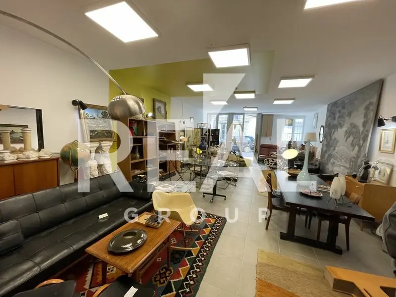 Local Commercial à louer - Bordeaux (33800) - 90 m² - 1 200 €/mois