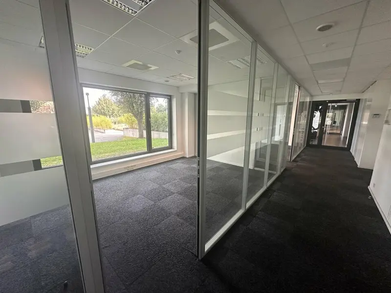 Bureau à louer - Schiltigheim (67300) - 268 m² - 3 461 €/mois