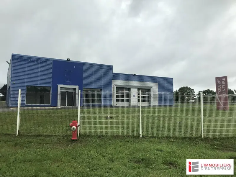 Entrepôt / Activité à louer - Lannion (22300) - 672 m² - 4 810 €/mois