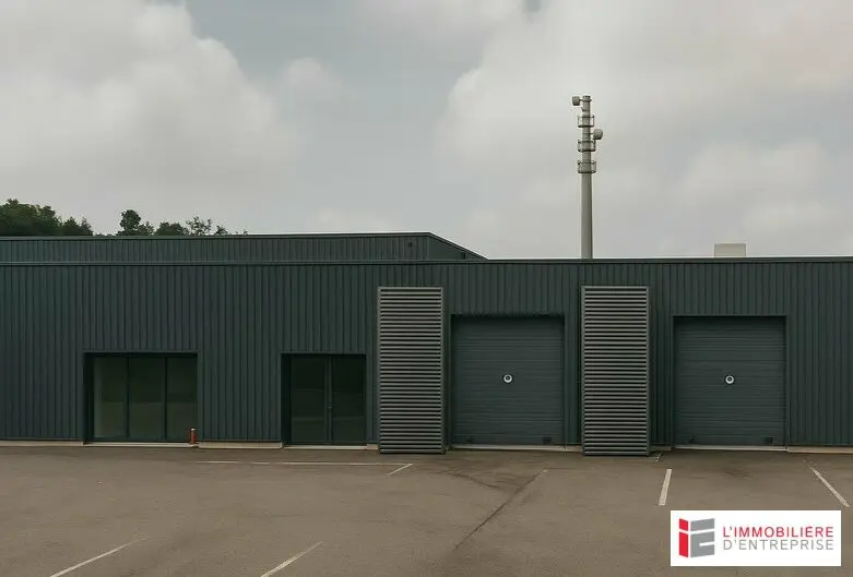 Local Commercial à louer - Rennes (35000) - 200 m² - 1 500 €/mois
