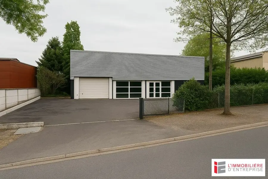 Entrepôt / Activité à louer - Cesson-Sévigné (35510) - 340 m² - 3 450 €/mois