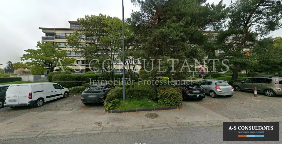 A louer Bureaux 100m² Annemasse