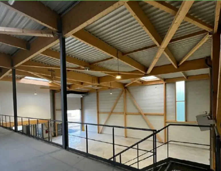 Entrepôt / Activité à louer - Chanteloup-En-Brie (77600) - 781 m² - 7 856 €/mois