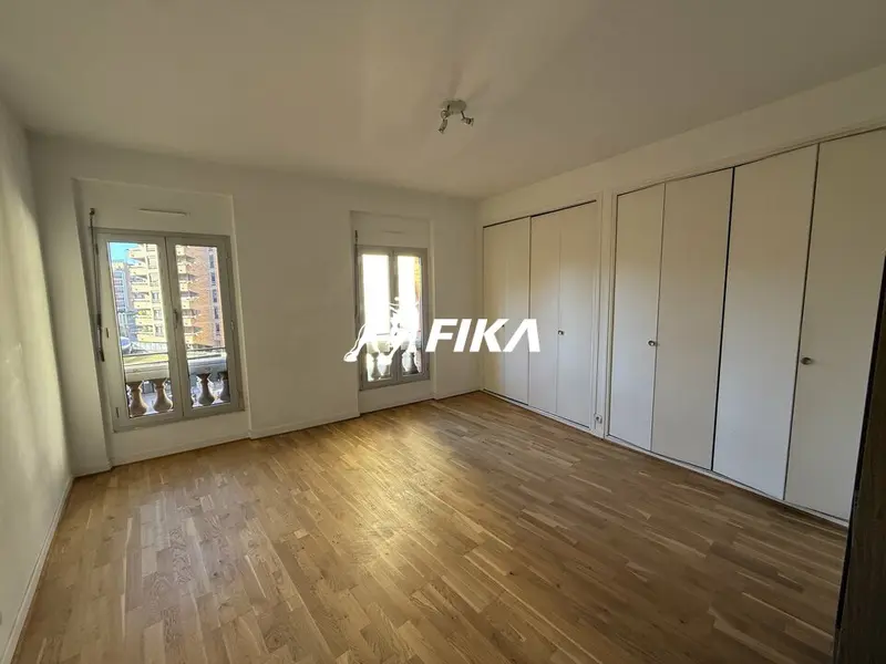 Bureau à louer - Toulouse (31000) - 105 m² - 1 650 €/mois