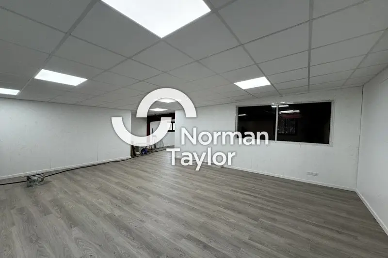 Bureau à louer - Montpellier (34000) - 531 m² - 4 292 €/mois