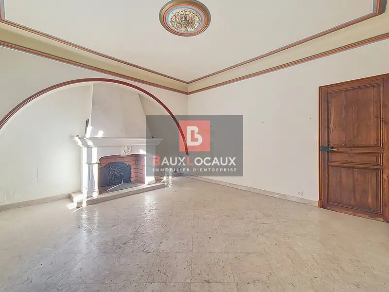 Bureau à vendre - Salon-De-Provence (13300) - 98 m²