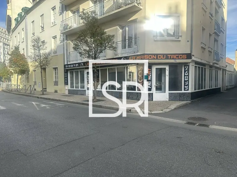 Local Commercial à vendre - Vichy (03200) - 210 m²